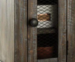 Danell Ridge Brown Chairside End Table -Home Furniture 810458198 6