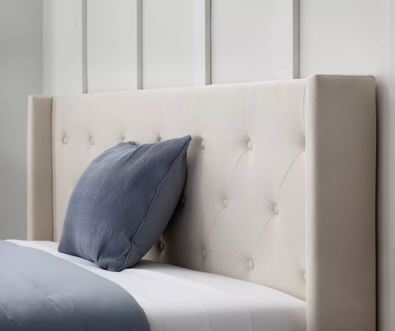 Brookside Isabelle Upholstered Wingback Bed 15 Brookside Isabelle Upholstered Wingback Bed - Image 13